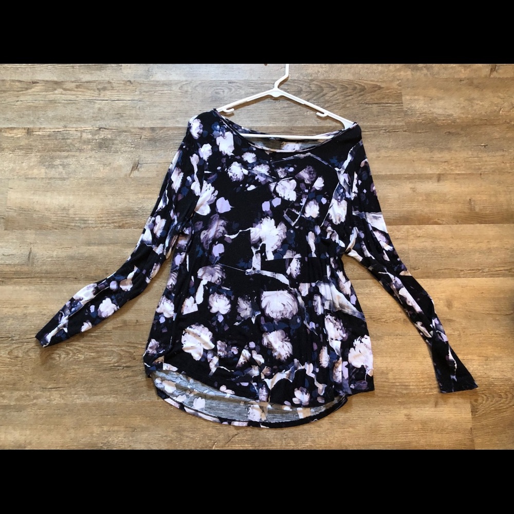 Vera Wang Women’s Floral Top